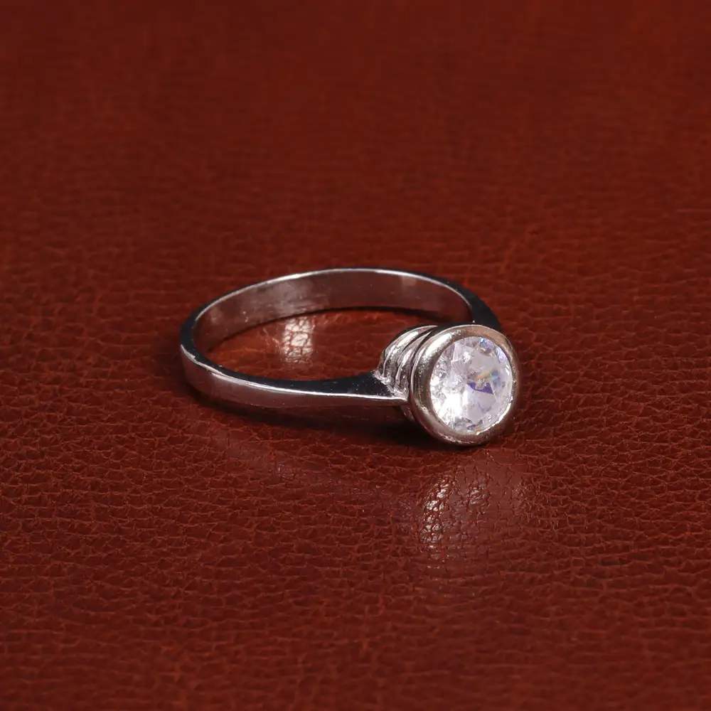 انگشتر موزانايت زنانه کد 27027