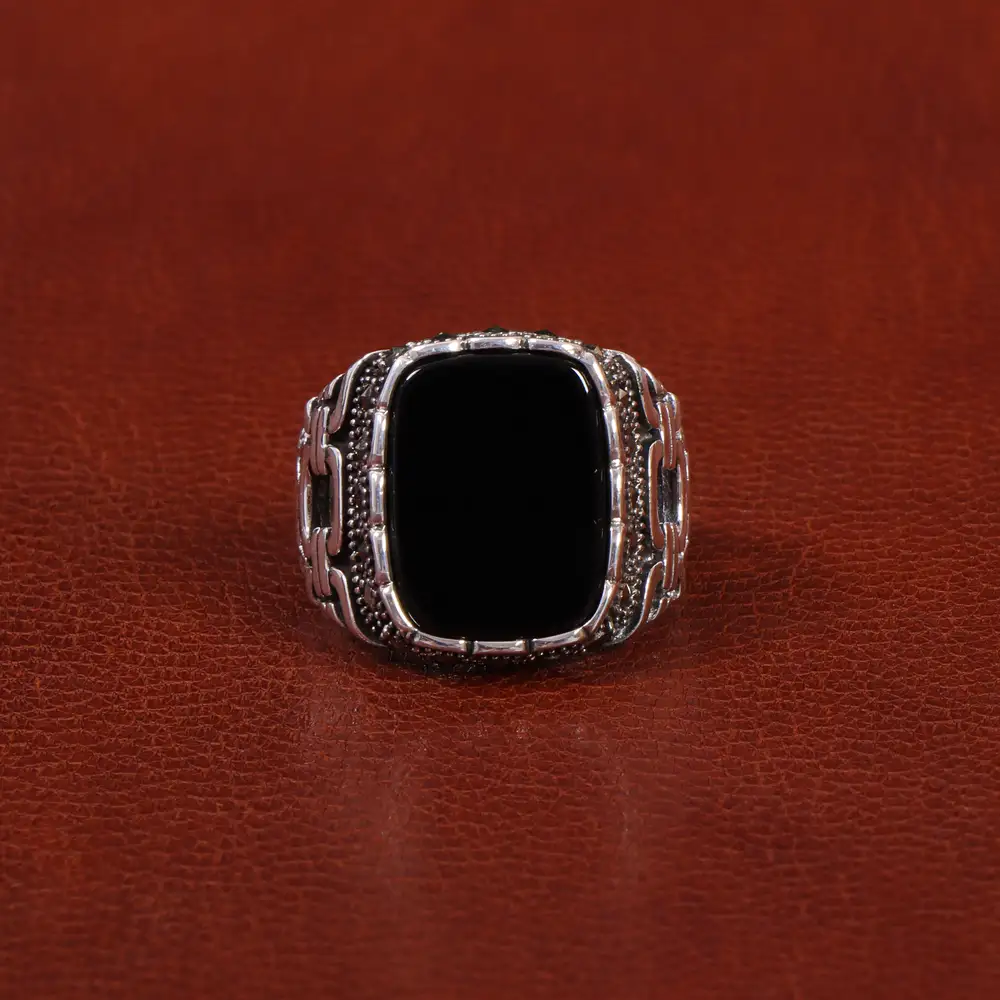 انگشتر عقیق مشکی مردانه کد 26901