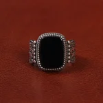 انگشتر عقیق مشکی مردانه کد 26902