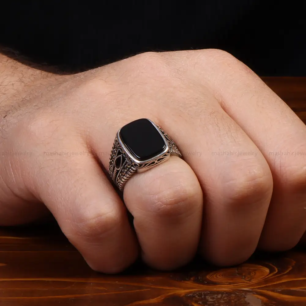 انگشتر عقیق مشکی مردانه کد 26900