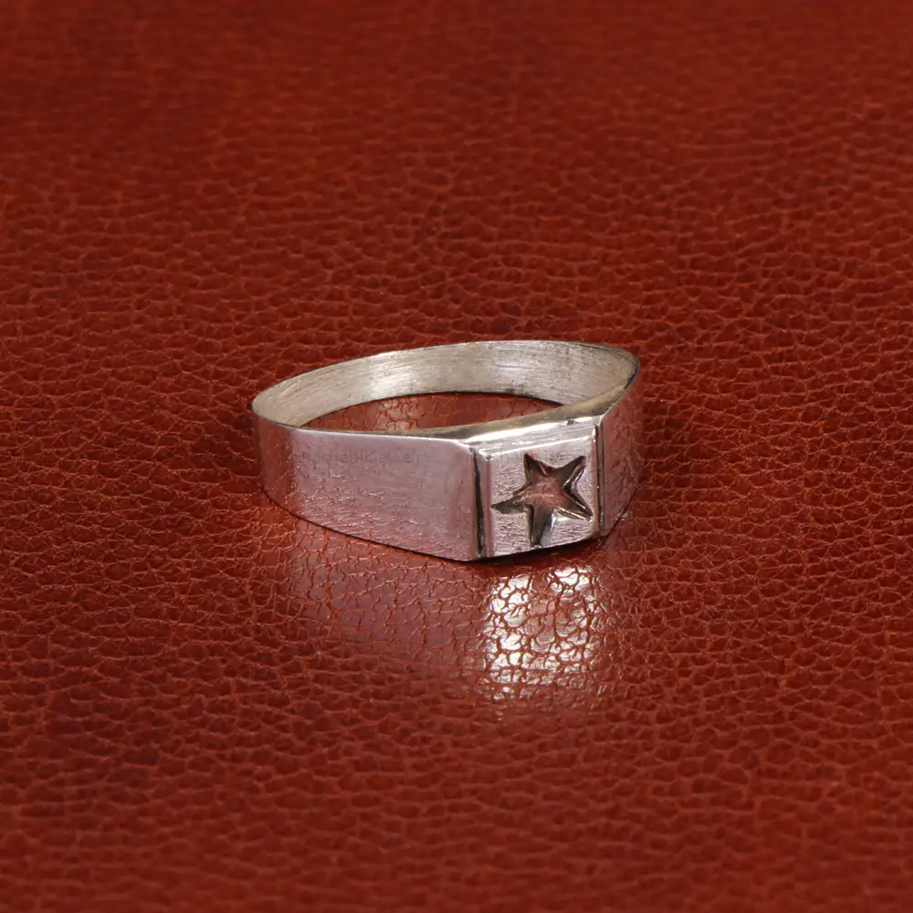 انگشتر نقره بچگانه کد 28910