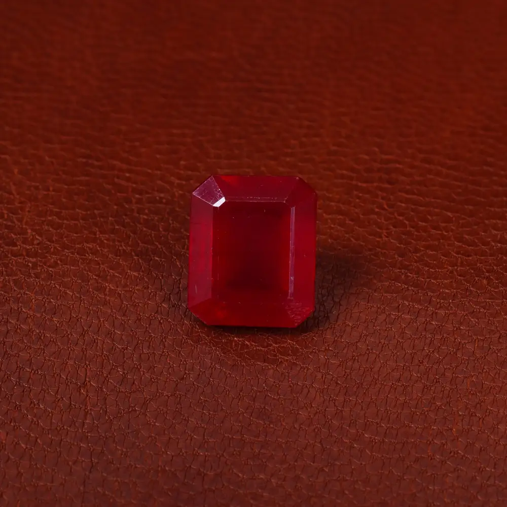 نگین یاقوت سرخ کد 30028