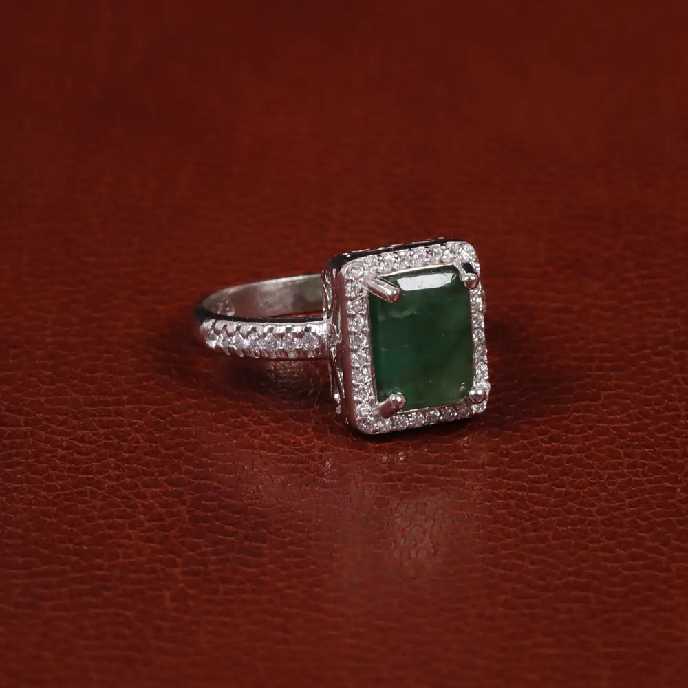 انگشتر زمرد زنانه کد 31325