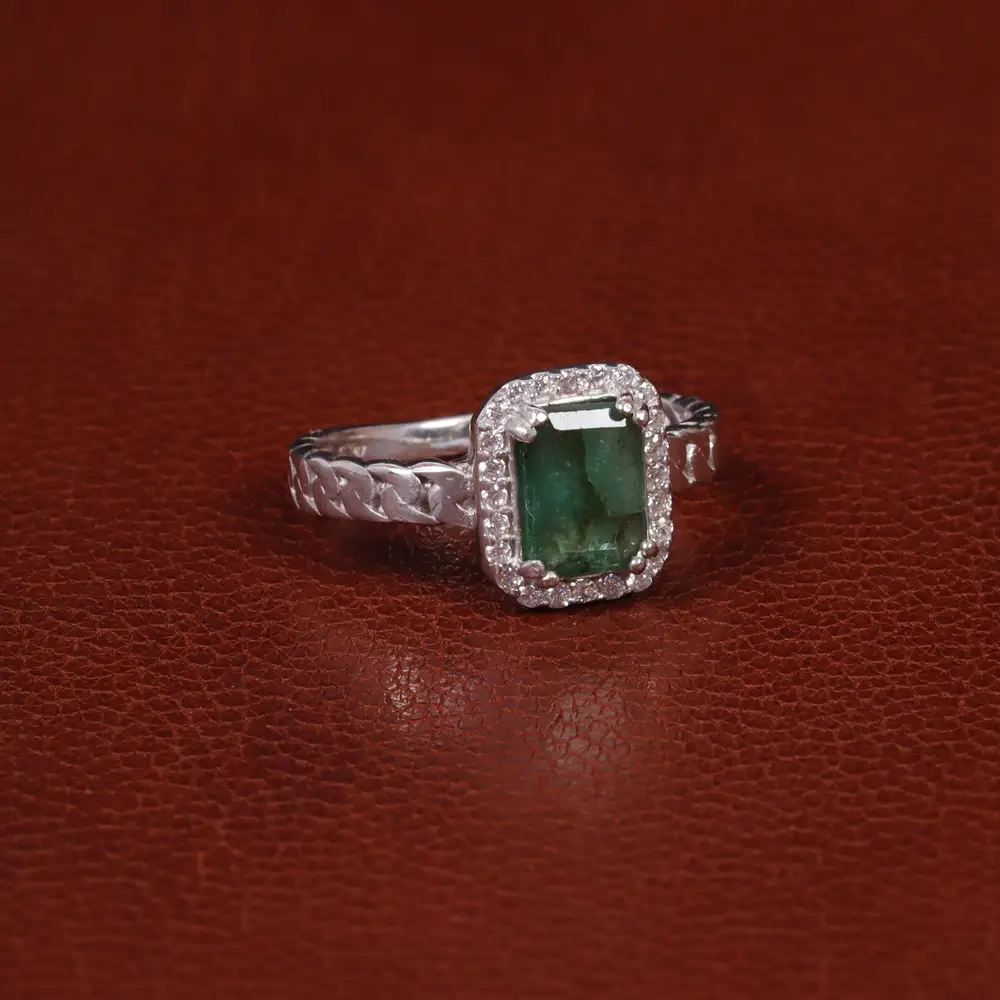 انگشتر زمرد زنانه کد 31327