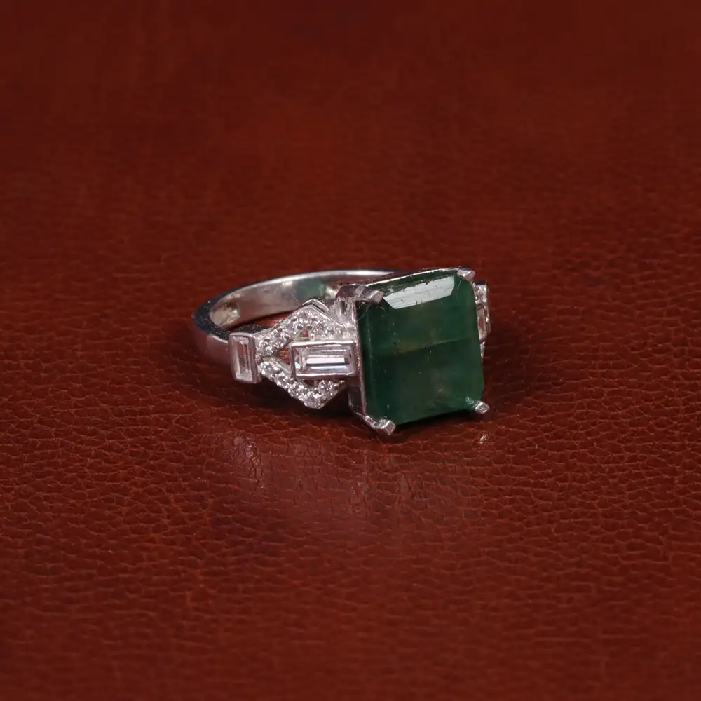 انگشتر زمرد زنانه کد 31336