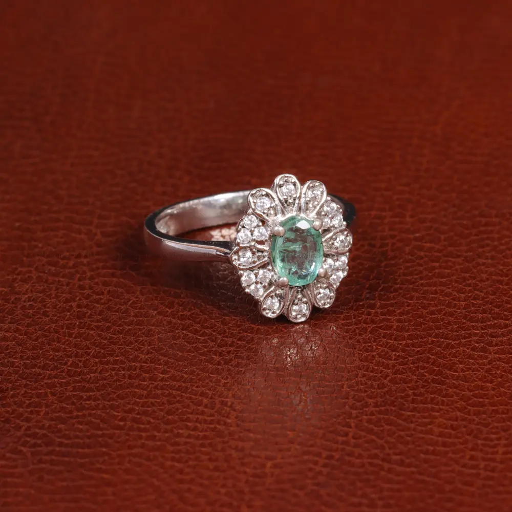 انگشتر زمرد زنانه کد 31796