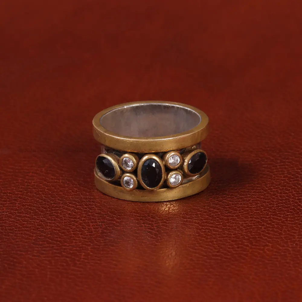 حلقه یاقوت کبود زنانه کد 31828