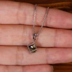 گردنبند طرح زبرجد زنانه کد 32171