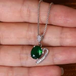 گردنبند طرح زمرد زنانه کد 32190